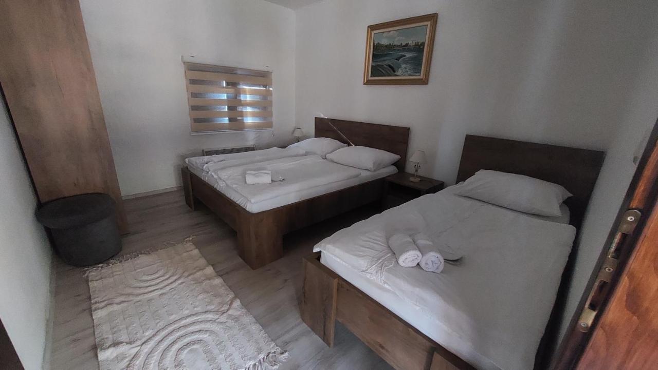 Atrium Holiday Home Bihać Extérieur photo